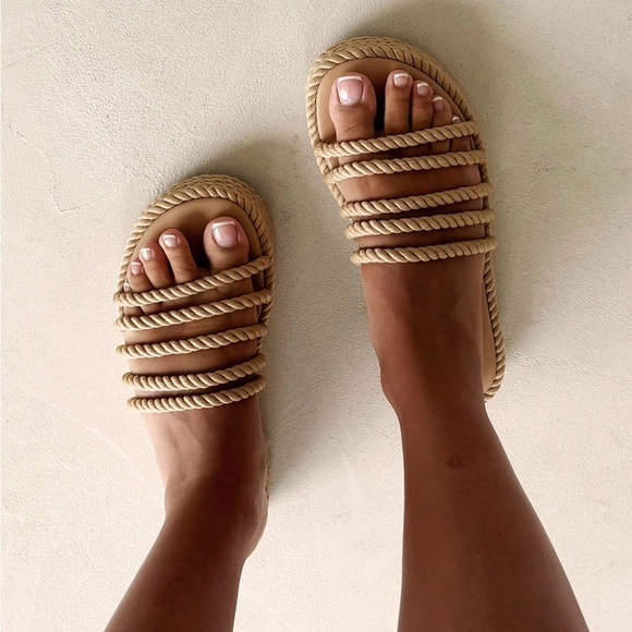 Sabo Rope Sandals - Picture 6 of 7